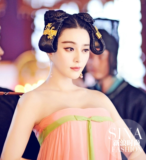 The girl enters the palace - soft and shy