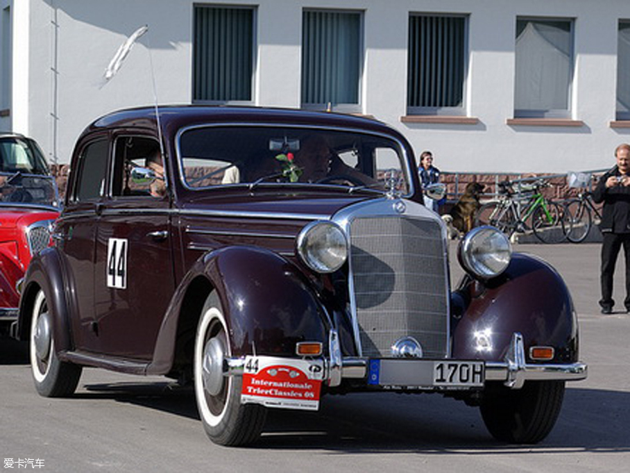 Mercedes-Benz E prototype chassis code W136/W191