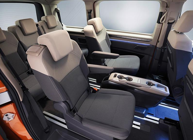 2021 Munich Auto Show: Volkswagen's new Maitewei Multivan unveiled.